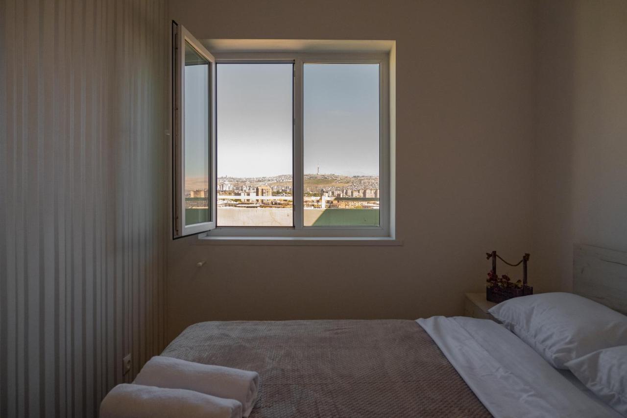Bright Apartment On 13Th Floor Erivan Dış mekan fotoğraf